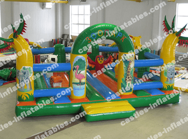 Inflatable castle "Zoo"